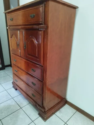 Chifonier Cômoda Alto estilo 
