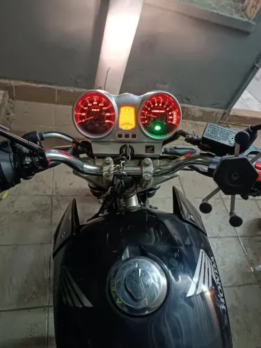 CBX Twister 250 2004