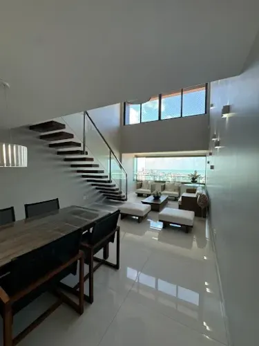 Cobertura Duplex de 253m2 com 4 Quartos + DCE e Piscina Privativa