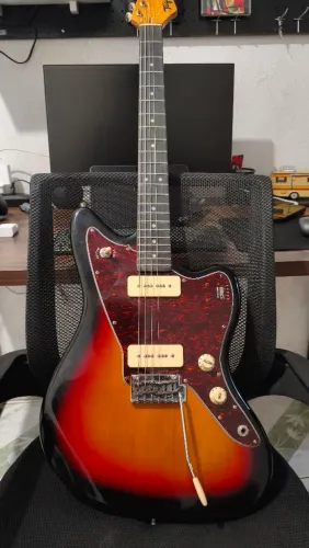 Guitarras Tagima Woodstock TW61 + Kit Completo de Acessórios (Excelente Estado)