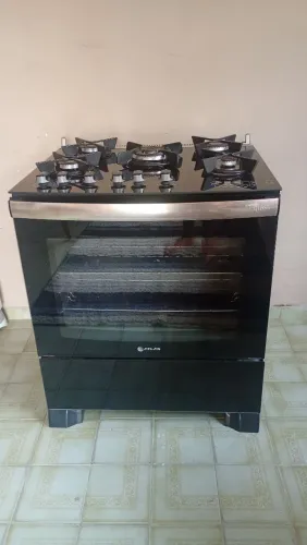 Vendo um fogão da marca atlas de mesa de vidro