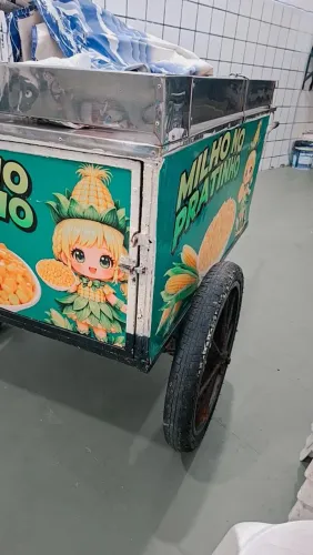 Carrinho de milho completo