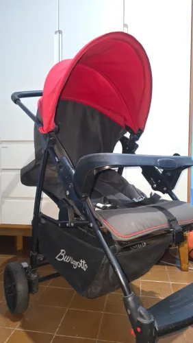 Carrinho de Bebê + Bebê conforto Burigotto