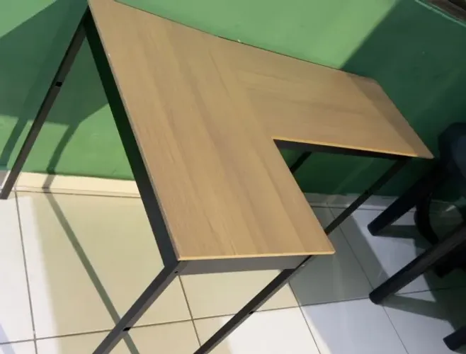 Mesa para computador nova
