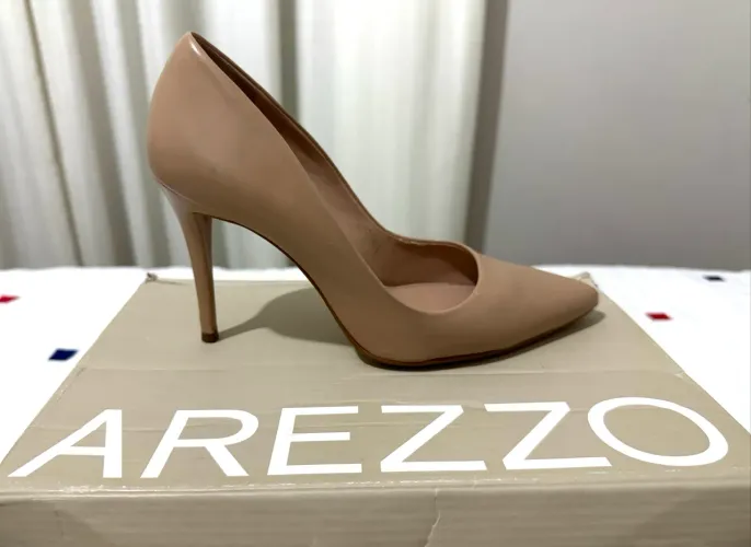 Scarpin Arezzo 37