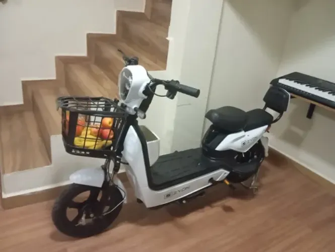 Moto Elétrica ZYON 350W e ZYON 500W - Scooter Novinha Montada