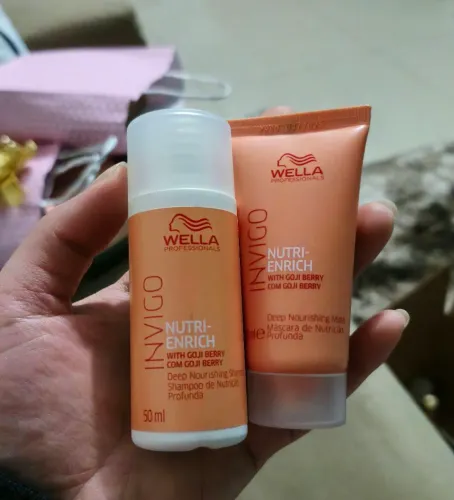 Shampoo e máscara Nutri-enrich Wella