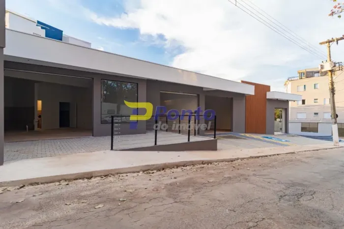Loja à Venda no Centro em Lagoa Santa - MG