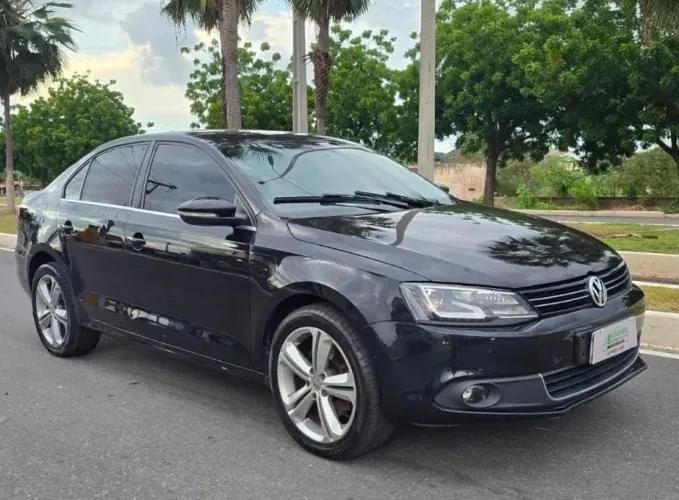 Volkswagen Jetta Highline 2.0 TSI 16V 4P Tiptronic 2012