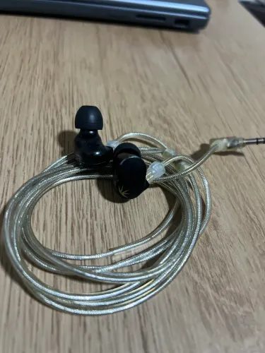Fone de Retorno MoonDrop in-near