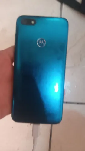 Moto e6 play