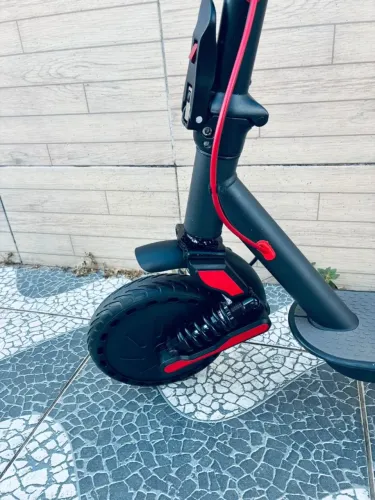 Patinete eletrico com amortecimento novo