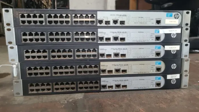 Switch HP 1910-24 24Portas Fast 