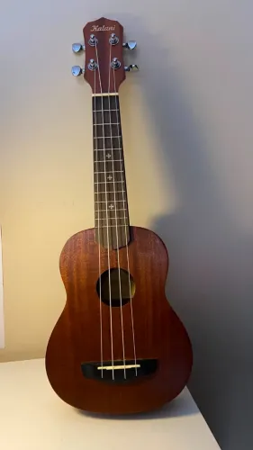 Ukulele Kalani Soprano Kal 200 ST