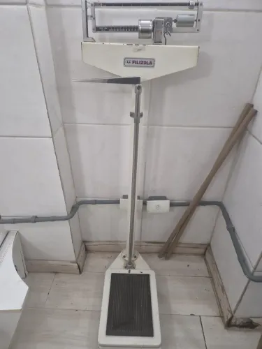 Balança antropométrica