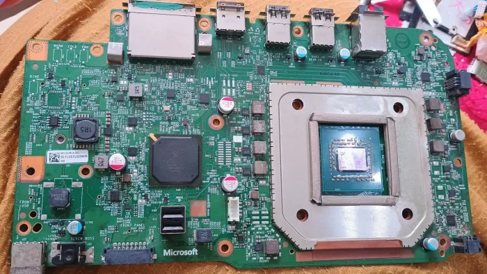 PLACA XBOX SERIES S COM DEFEITO PARA RETIRADA DE PEÇAS $250 cada