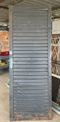 Porta de aço laminado