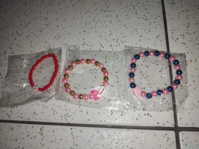 3 pulseiras novas