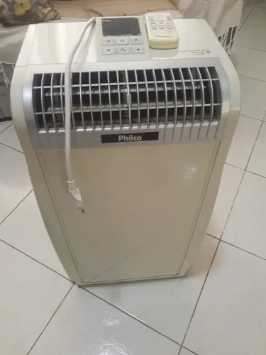 Ar-condicionado portátil Philco PH 13000F c/controle remoto pouco uso