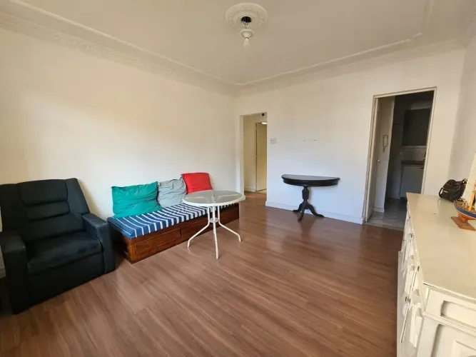 Imóvel para venda tem 72 metros quadrados com 2 quartos em Centro - Petrópolis - RJ