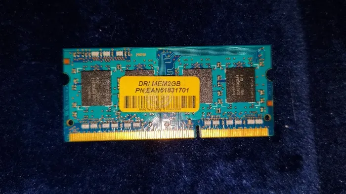 Memória RAM Notebook Hynix 2GB DDR3 1333MHz