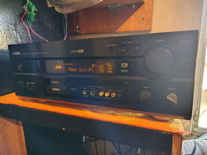 Receiver av yamarra RX-V800
