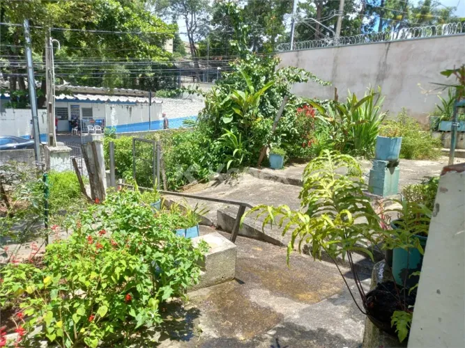 Terreno à venda com 490 m² em Tremembé, São Paulo