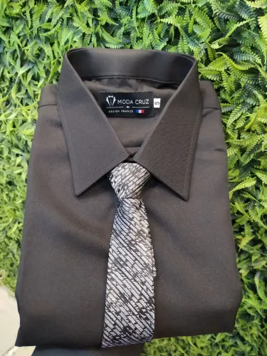 Camisa gola rígida