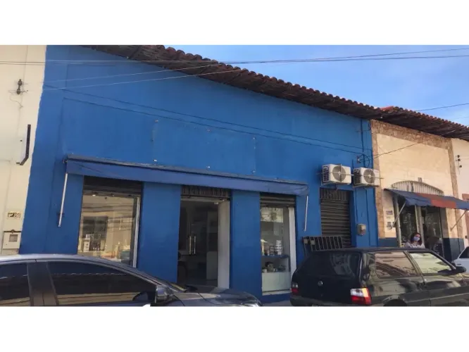 Comercial/Industrial em Leilão - Centro - São Luís - MA