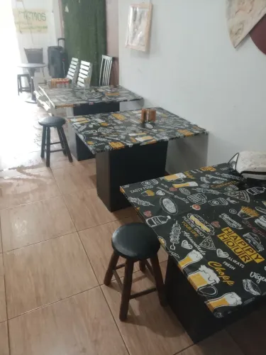 Jogo de mesas