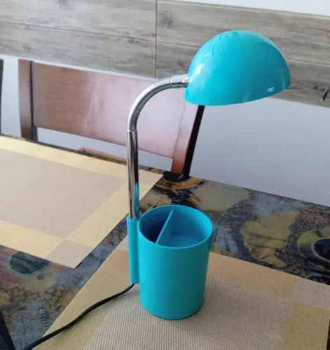Luminária de mesa Tok Stok articulado