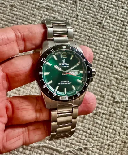Relógio Festina Titanium Suiço novo
