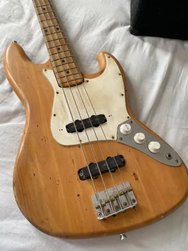Baixo RARÍSSIMO Stratosonic Bass Giannini Ae08B