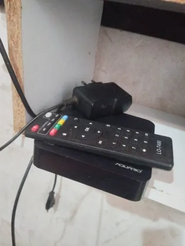Tv box marca aquário, funcionando perfeitamente