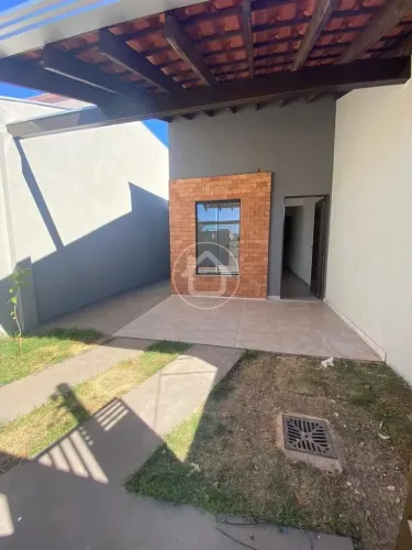 CASA NOVA COM 2 DORMITORIOS SENDO 1 SUITE