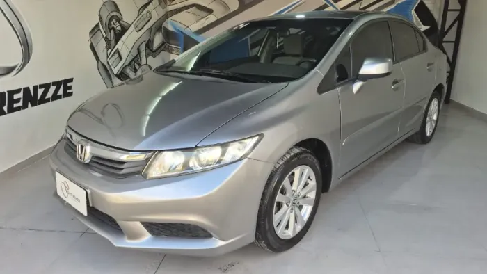 Honda Civic Sedan LXS 1.8/1.8 Flex 16V Mec. 4P 2014