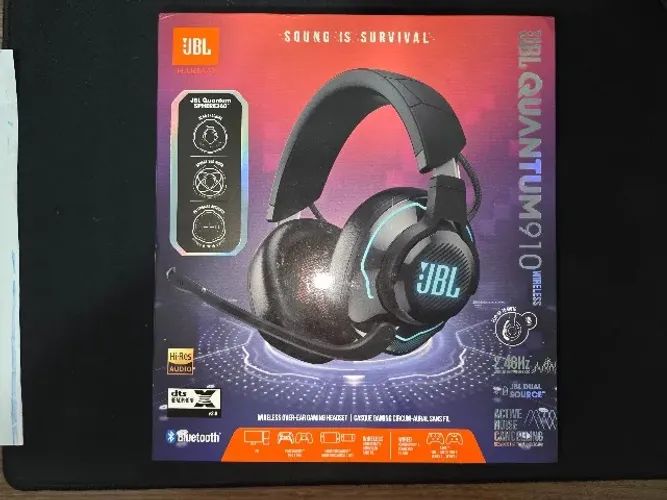 Headset JBL Quantum 910 Wireless com Cancelamento de Ruído