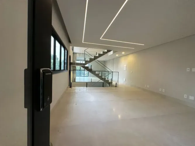 Lindo sobrado 4 qts 3 suítes escritório 250 m² construído lado parque próximo tudo que voc