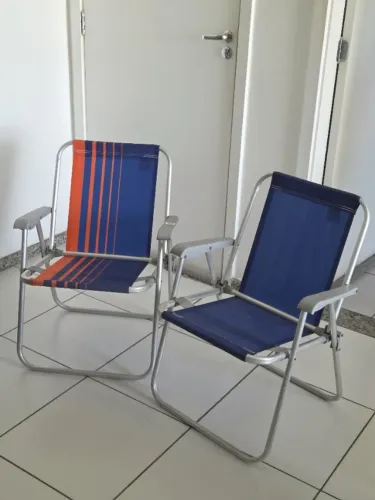 Kit 4 Cadeiras de Praia Tramontina Samoa Alta Alumínio Dobrável Azul e Laranja