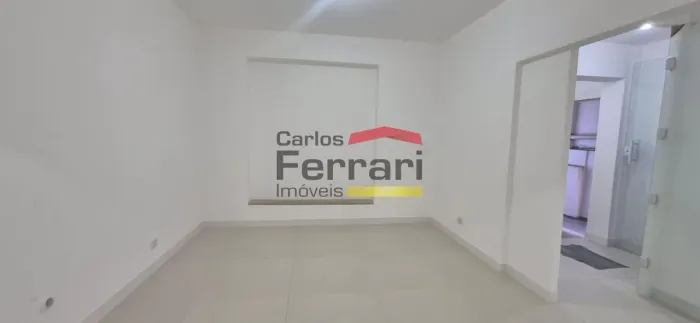Aluga-se casa comercial - Sobreloja próximo à Santana