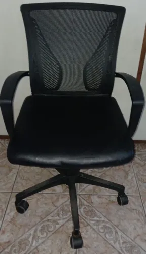 Cadeira de escritorio/estudos