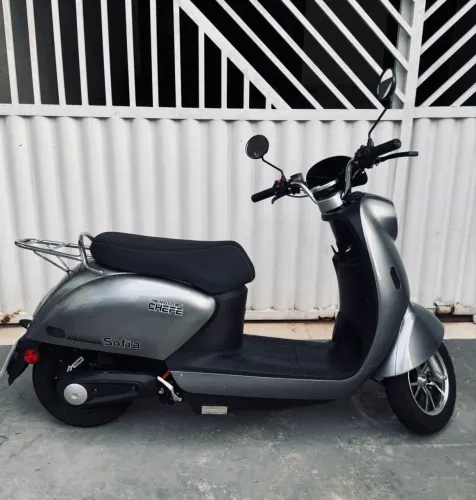 Scooter elétrica moto chefe Sofia bike nova