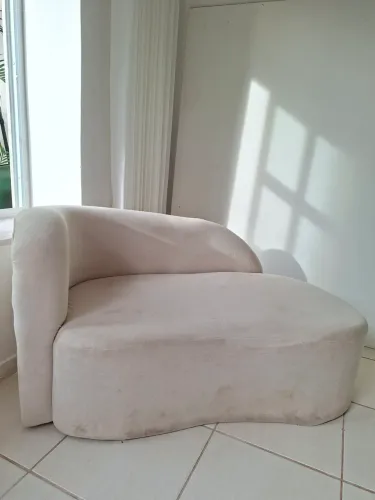 Sofá Minimalista  3 lugares