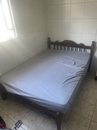 Cama casal madeira 