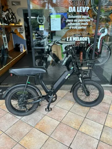 Bicicleta elétrica Lev - Cruiser seminova, bateria de litio 48V 0km