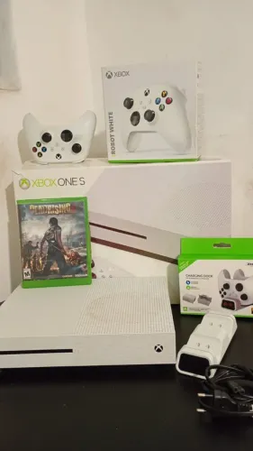 Console Xbox One S 1TB