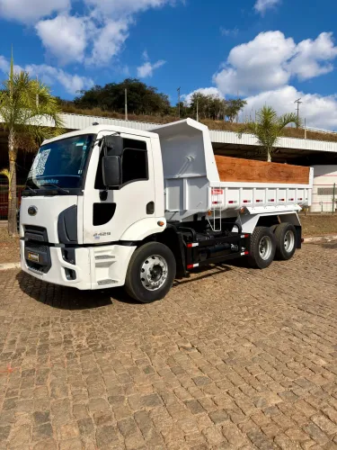 Ford Cargo 2429 2013 Truck Caçamba Basculante