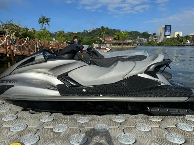 Jet Ski Yamaha FX HO 1800