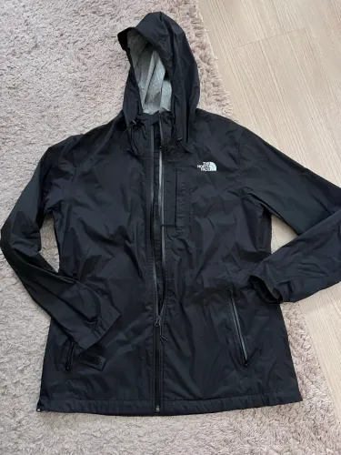 Jaqueta corta vento feminina - The North Face 