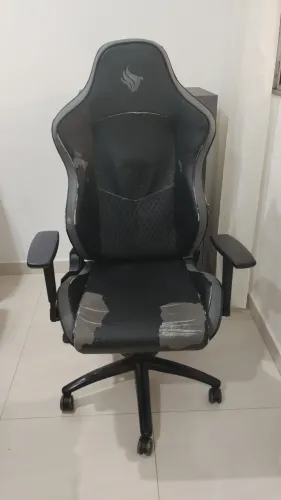 Cadeira gamer Omega